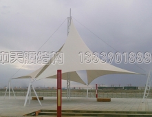 锡林浩特锡林湖广场张拉膜结构工程